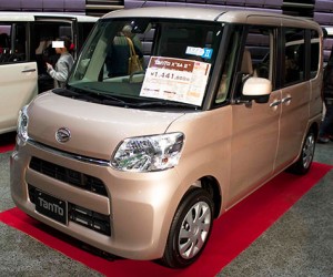 Daihatsu tanto la600s