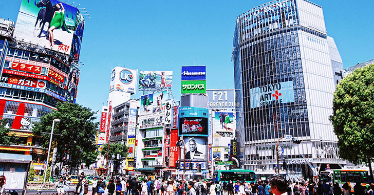 東京のスクランブル交差点