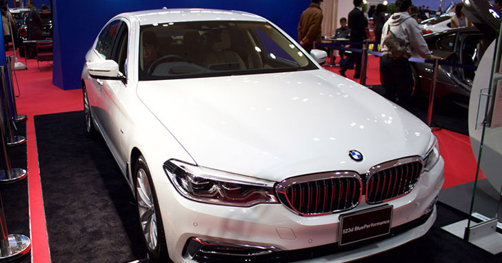 新型 BMW 5シリーズ 523d Luxury（7代目）【試乗評価】スポーティな身のこなしと快適性の両立 [LDA-JC20]