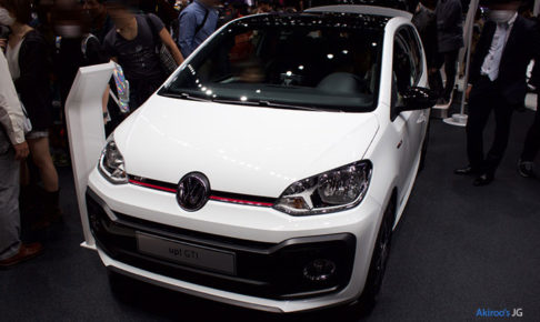 「VW up! GTI」のフロント